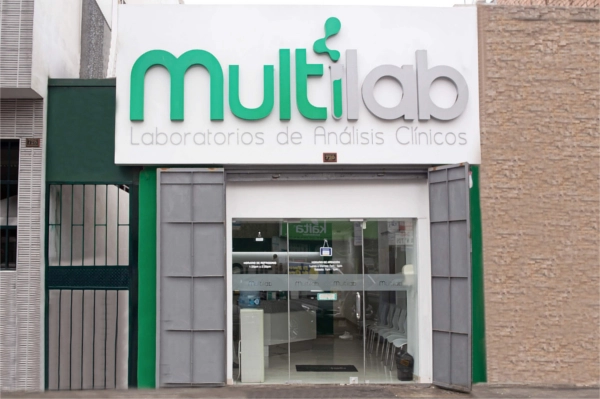 Fachada Sede Callao Multilab Laboratorios de Análisis Clínicos