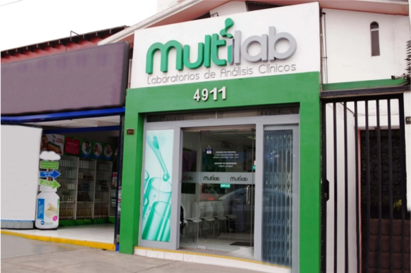 Fachada Sede Surco Multilab Laboratorios de Análisis Clínicos